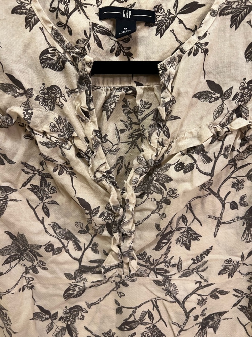 GAP Cream Top with Black Floral Print and Ruffle V-Neck - Picture 2 of 5
